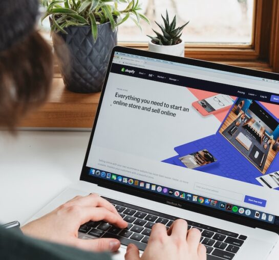 Shopify design experts - SCG Team