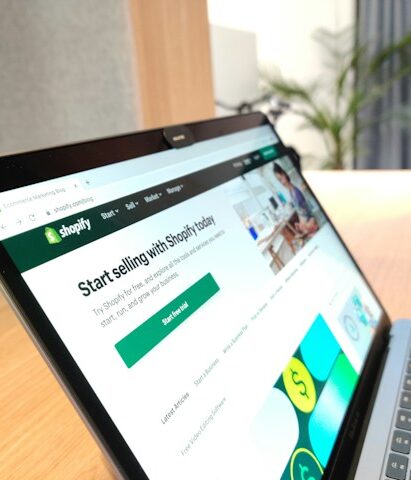 SCG Shopify Experts Team