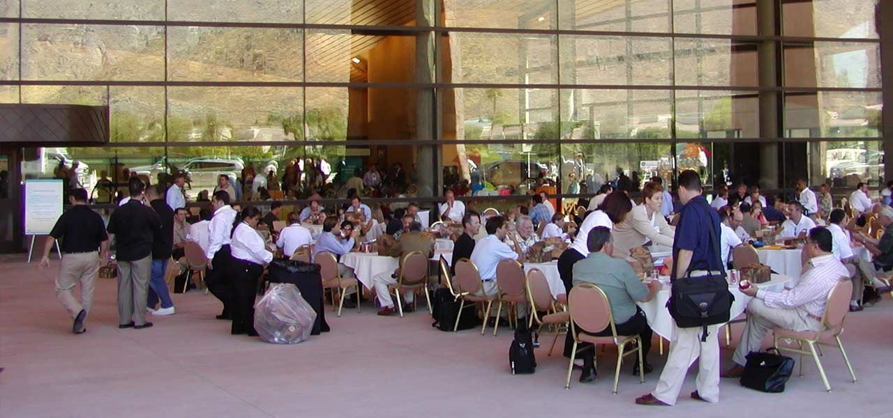 Seibert-Consulting-Box-lunch-under-Esplanade-with-reflection Seibert-Consulting-Box-lunch-under-Esplanade-with-reflection